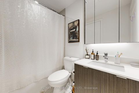 Photo 15 at 544 - 15 Merchants' Wharf, Waterfront Communities C8, Toronto
