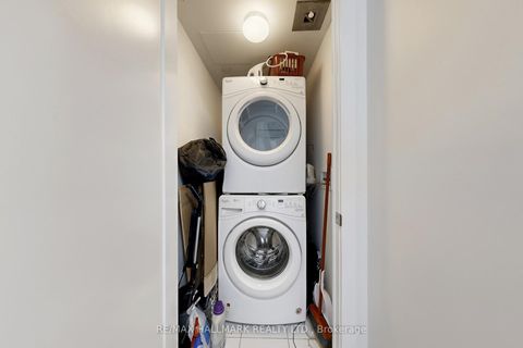 Photo 16 at 544 - 15 Merchants' Wharf, Waterfront Communities C8, Toronto