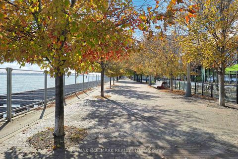 Photo 24 at 544 - 15 Merchants' Wharf, Waterfront Communities C8, Toronto