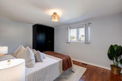 Photo 16 at 131 Virginia Avenue, East York, Toronto