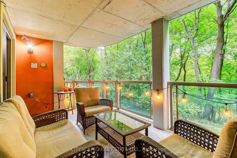 Photo 13 at 101 - 245 Pine Grove Road, Islington Woods, Vaughan