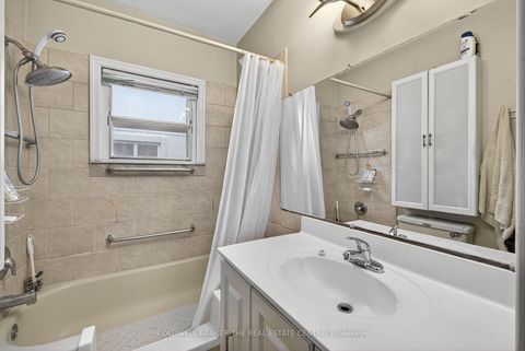 Photo 14 at 275 Maple Street, College Manor, Newmarket
