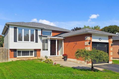 Photo 1 at 50 Freeland Avenue, Bowmanville, Clarington