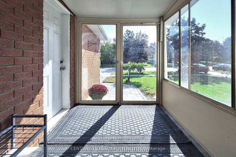 Photo 4 at 50 Freeland Avenue, Bowmanville, Clarington