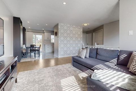 Photo 8 at 50 Freeland Avenue, Bowmanville, Clarington