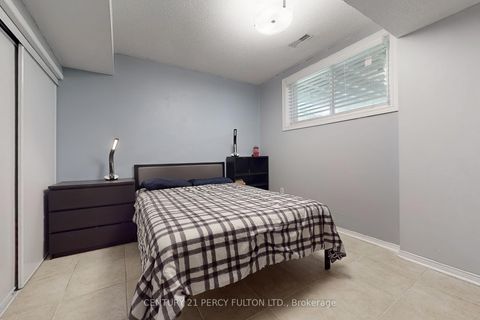 Photo 28 at 50 Freeland Avenue, Bowmanville, Clarington