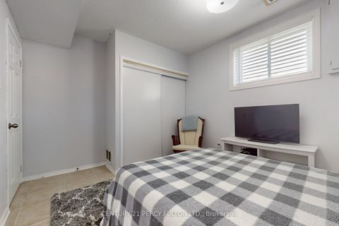 Photo 33 at 50 Freeland Avenue, Bowmanville, Clarington