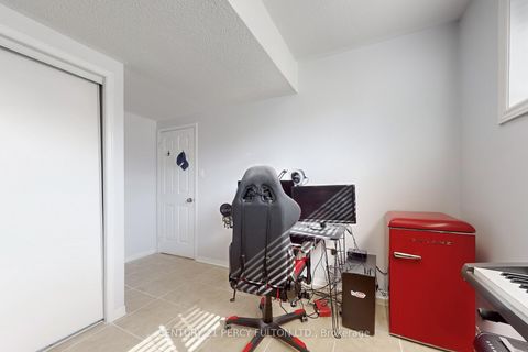 Photo 35 at 50 Freeland Avenue, Bowmanville, Clarington