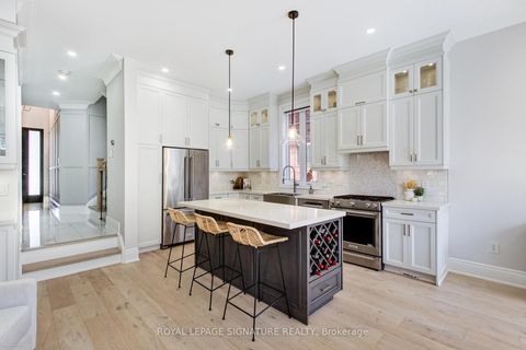 Photo 9 at 15A Owen Drive, Alderwood, Toronto