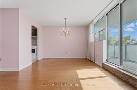 Photo 12 at 405 - 2130 Weston Road, Weston, Toronto