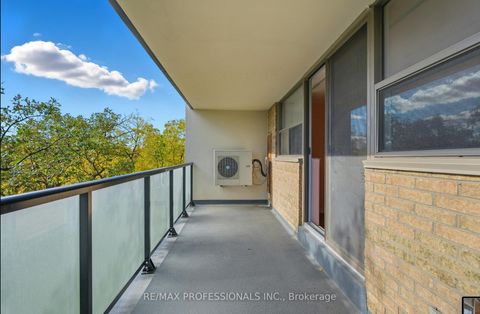 Photo 31 at 405 - 2130 Weston Road, Weston, Toronto