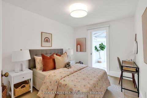 Photo 19 at 161 Brookdale Avenue, Lawrence Park North, Toronto