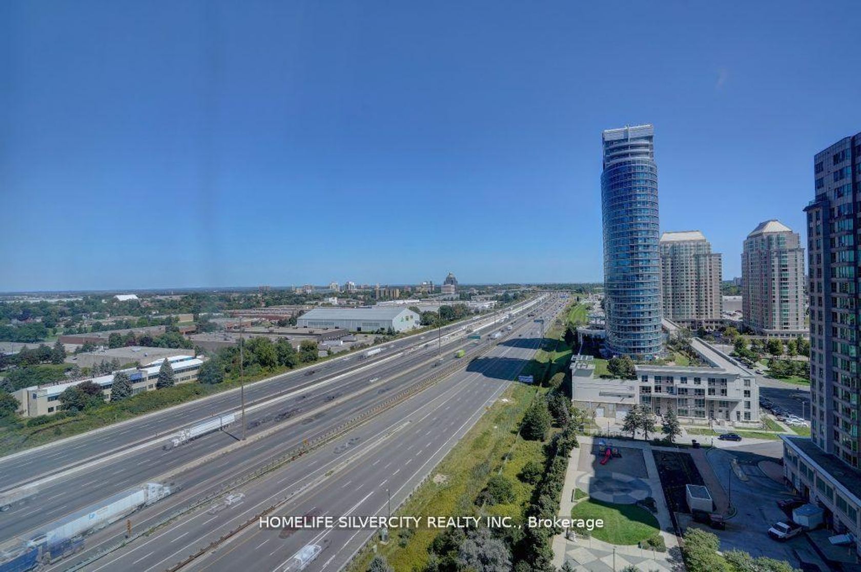 1617 - 88 Corporate Drive, Woburn, Toronto 