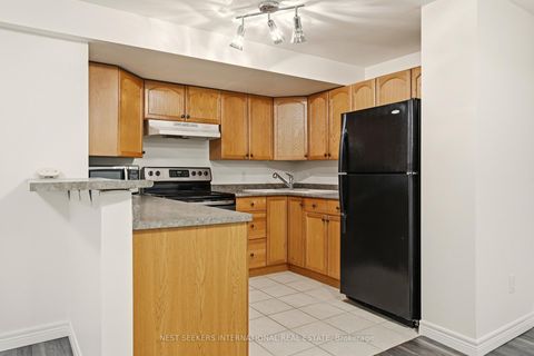 Photo 25 at 20 Player Drive, East Bayfield, Barrie