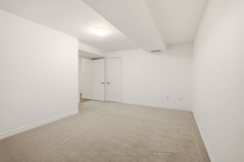 Photo 29 at 20 Player Drive, East Bayfield, Barrie