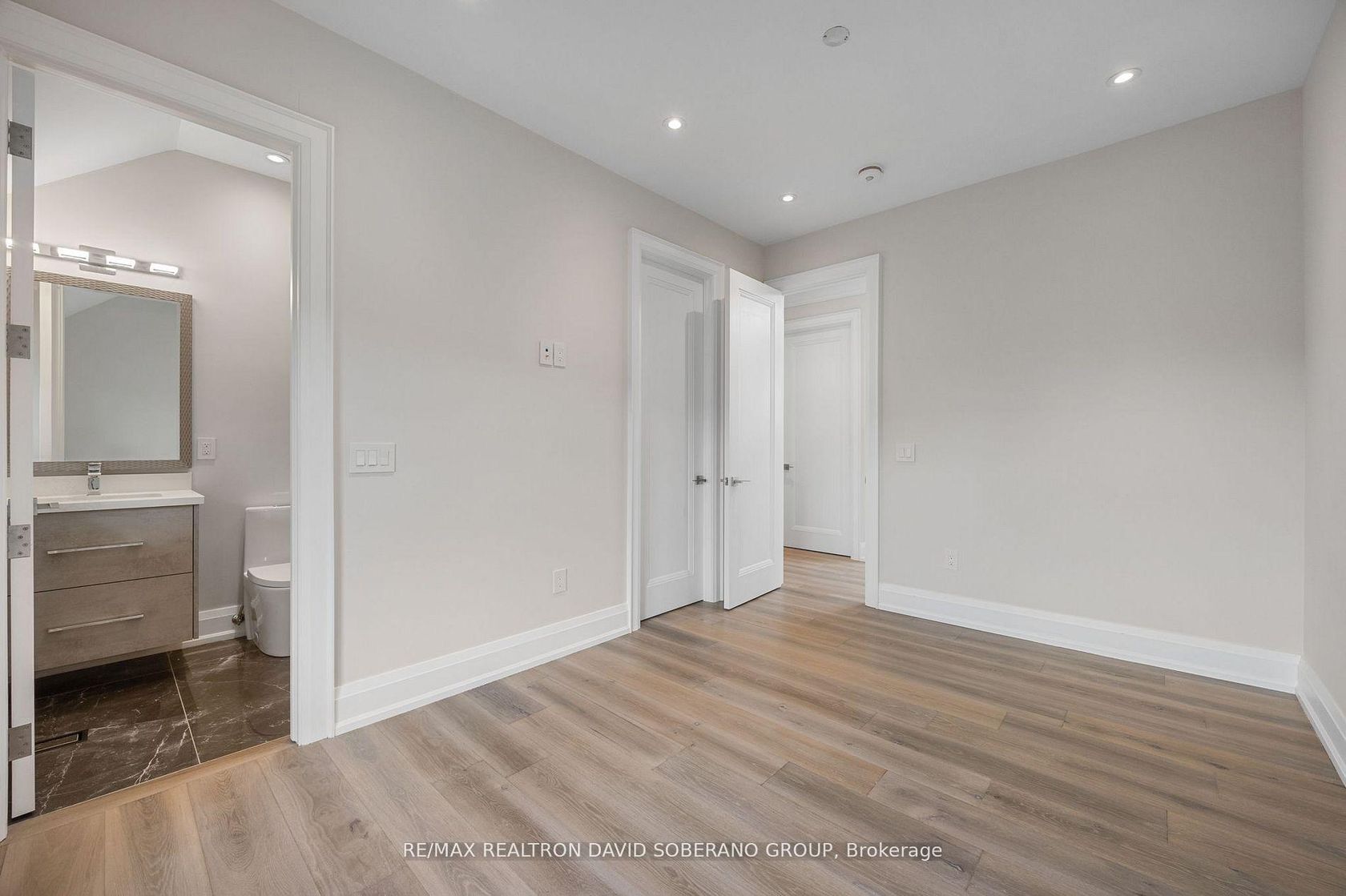 Photo 32 at 106 Allingham Gardens, Clanton Park, Toronto Photo 32 at 106 Allingham Gardens, Clanton Park, Toronto