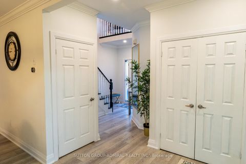 Photo 5 at 2415 Valley Heights Crescent, RO River Oaks, Oakville