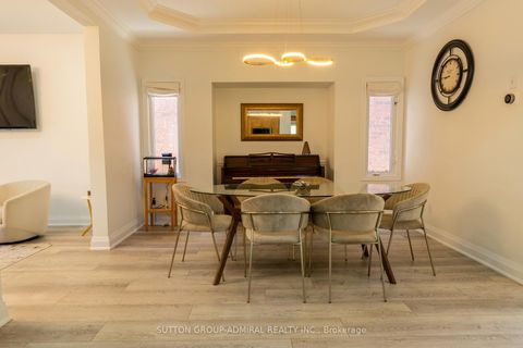 Photo 8 at 2415 Valley Heights Crescent, RO River Oaks, Oakville