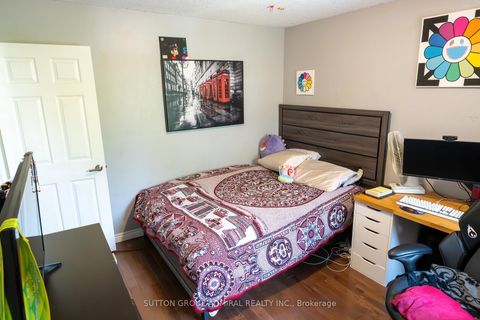 Photo 29 at 2415 Valley Heights Crescent, RO River Oaks, Oakville