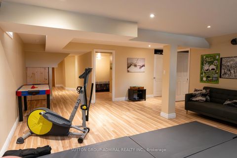 Photo 33 at 2415 Valley Heights Crescent, RO River Oaks, Oakville