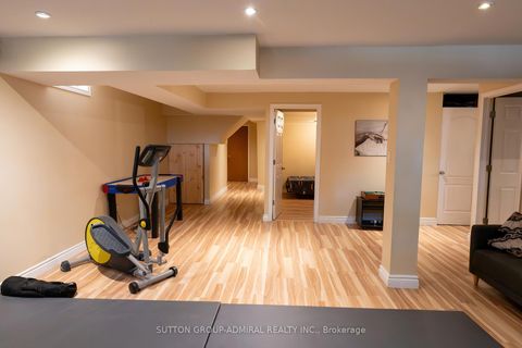 Photo 34 at 2415 Valley Heights Crescent, RO River Oaks, Oakville