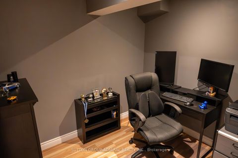 Photo 35 at 2415 Valley Heights Crescent, RO River Oaks, Oakville