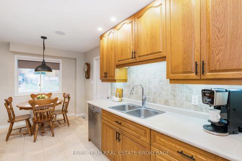 Photo 6 at 2275 Webb Street, Stroud, Innisfil