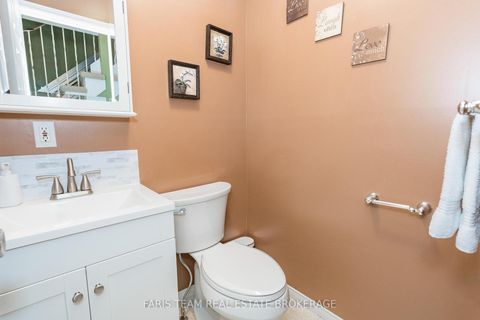 Photo 10 at 2275 Webb Street, Stroud, Innisfil