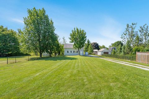 Photo 21 at 2275 Webb Street, Stroud, Innisfil Photo 21 at 2275 Webb Street, Stroud, Innisfil