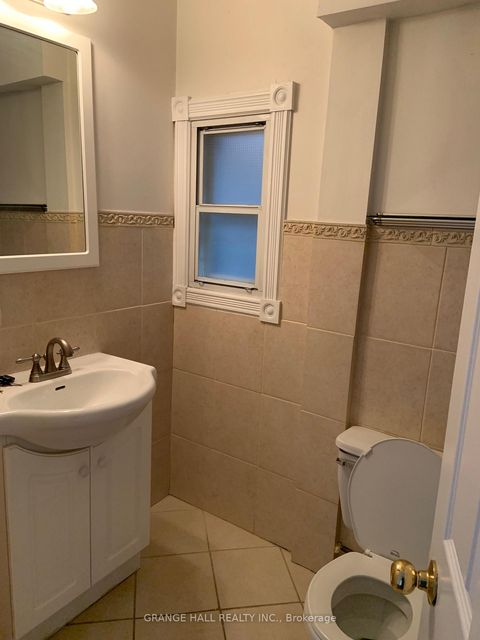 Photo 18 at 189 Parkside Drive, Swansea, Toronto