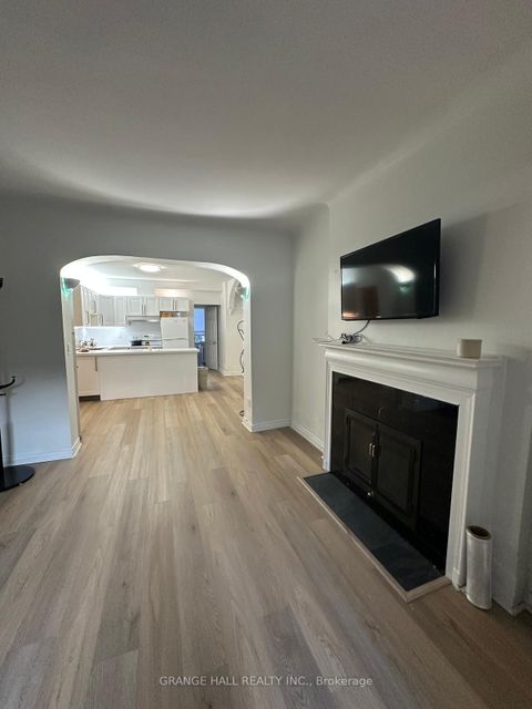 Photo 32 at 189 Parkside Drive, Swansea, Toronto