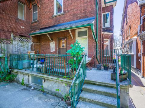 Photo 4 at 1544 King Street W, South Parkdale, Toronto Photo 4 at 1544 King Street W, South Parkdale, Toronto