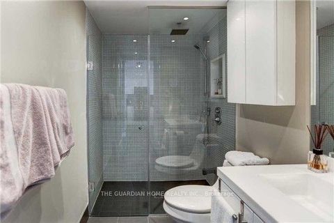 Photo 10 at 323 - 120 Dallimore Circle, Don Mills, Toronto