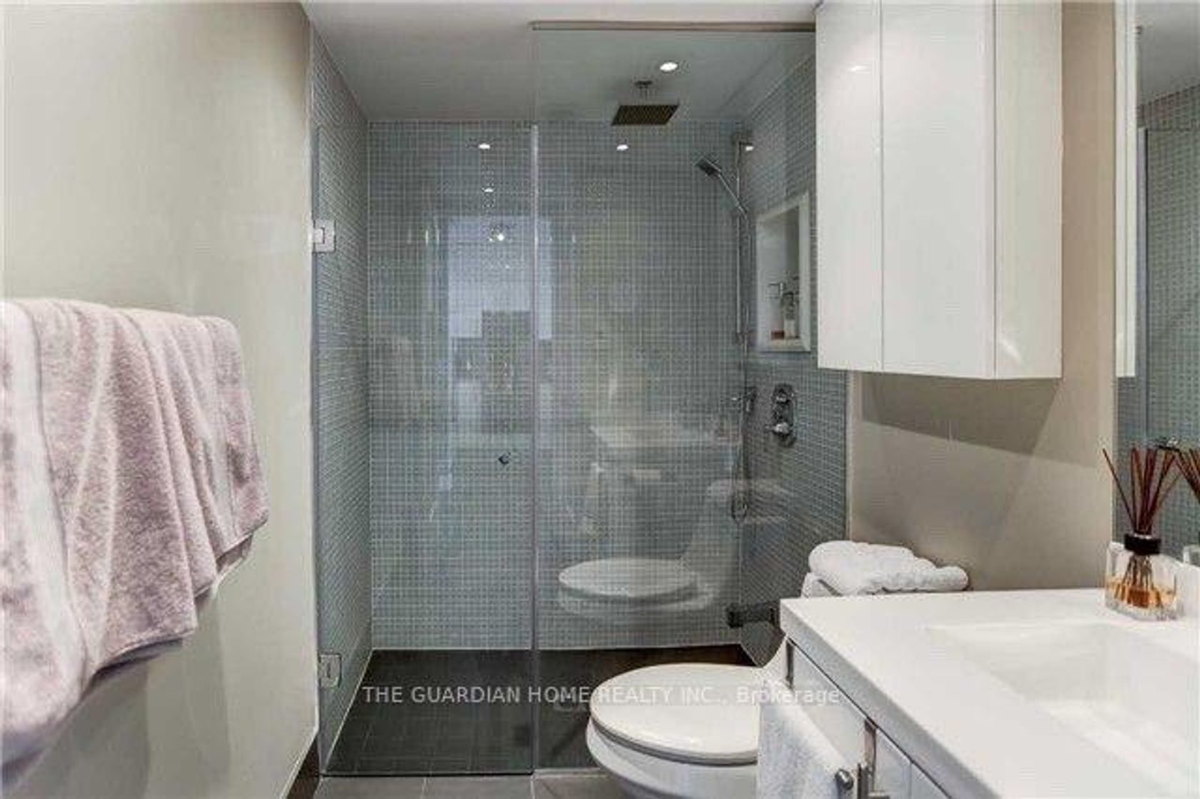 Photo 10 at 323 - 120 Dallimore Circle, Don Mills, Toronto Photo 10 at 323 - 120 Dallimore Circle, Don Mills, Toronto