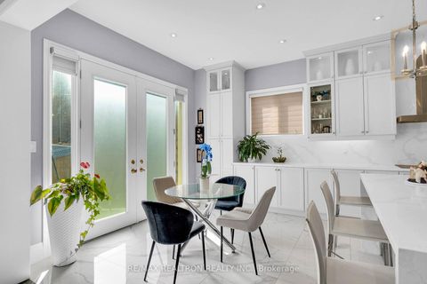 Photo 14 at 15 Cannes Avenue E, Vellore Village, Vaughan