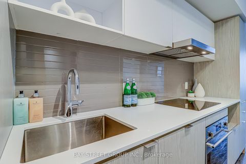 Photo 16 at 2607 - 55 Cooper Street, Waterfront Communities C8, Toronto