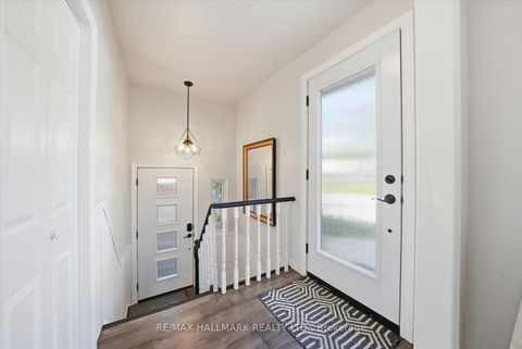 Photo 5 at 112 Phillip Avenue, Cliffside, Toronto