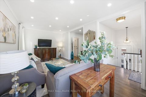 Photo 10 at 112 Phillip Avenue, Cliffside, Toronto