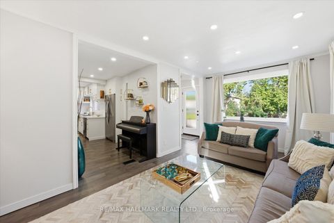 Photo 11 at 112 Phillip Avenue, Cliffside, Toronto