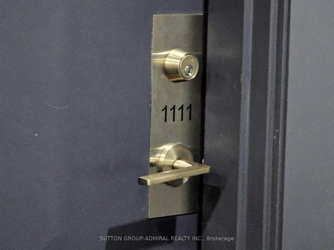 Photo 2 at 1111 - 3237 Bayview Avenue, Steeles, Toronto