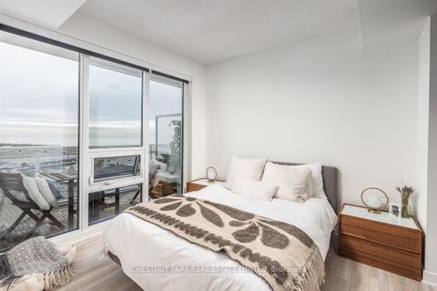 Photo 5 at 3116 - 17 Bathurst Street, Waterfront Communities C1, Toronto