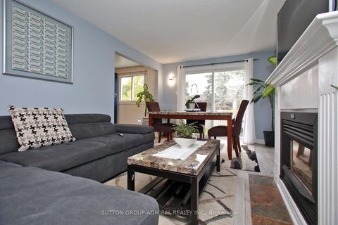 Photo 4 at 39 Corbett Drive, Grove East, Barrie