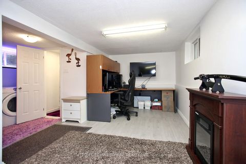 Photo 24 at 39 Corbett Drive, Grove East, Barrie