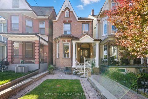 Photo 0 at 226 Palmerston Avenue, Bellwoods, Toronto