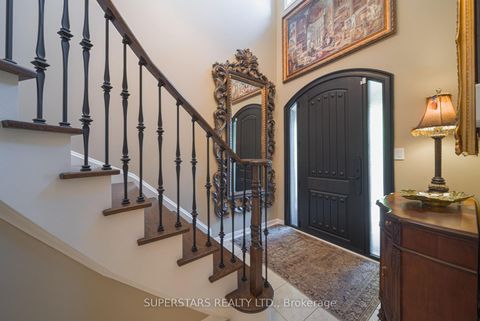 Photo 8 at 166 Worthington Avenue, Oak Ridges Lake Wilcox, Richmond Hill