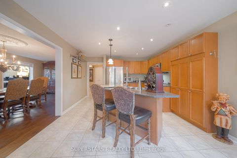 Photo 11 at 166 Worthington Avenue, Oak Ridges Lake Wilcox, Richmond Hill