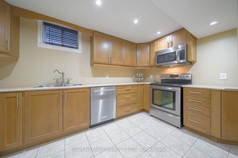 Photo 33 at 166 Worthington Avenue, Oak Ridges Lake Wilcox, Richmond Hill