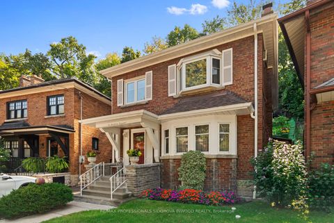 Photo 1 at 45 Birchview Crescent, High Park North, Toronto Photo 1 at 45 Birchview Crescent, High Park North, Toronto