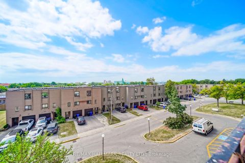 Photo 23 at 411 - 50 LOTHERTON Pathway, Glen Park, Toronto