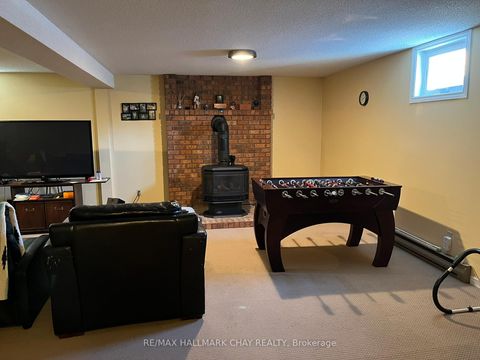 Photo 10 at 129 Rose Street, Wellington, Barrie Photo 10 at 129 Rose Street, Wellington, Barrie